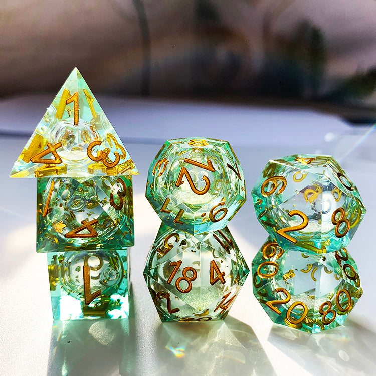 Handmade liquid core dice set for role playing games , Resin dungeons and dragons dice set for gift , Polyhedral dice set